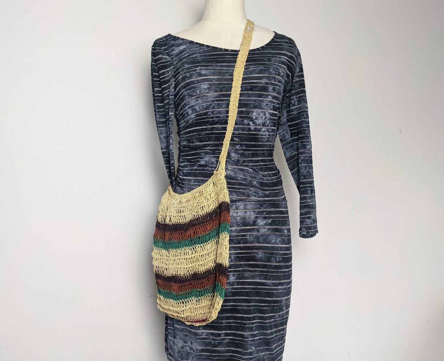 HEMP HANDBAG flea market shopping bag ecofriendly handmade with CHAMBIRA palm tree fibers bohemian hippie style