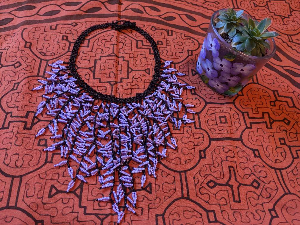 SHIPIBO BIB NECKLACE authentic beaded cascade design