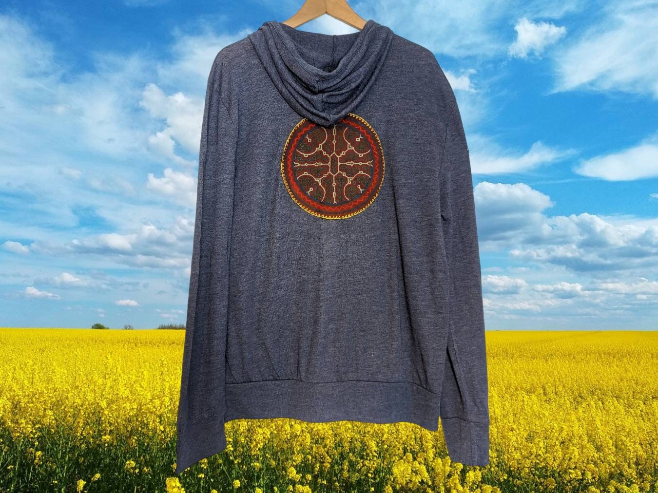 SHIPIBO ICARO Embroidered patch HOODIE Sweatshirt Kene Native art Sacred geometry tribal pattern men size Large Extralarge blue graphite