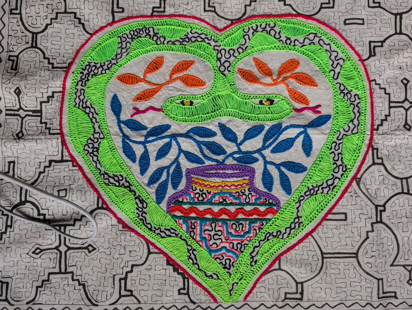 SHIPIBO HEART Chakra opening beyond duality sacred ANACONDA tapestry altar shamanic cloth wall hanging home decor