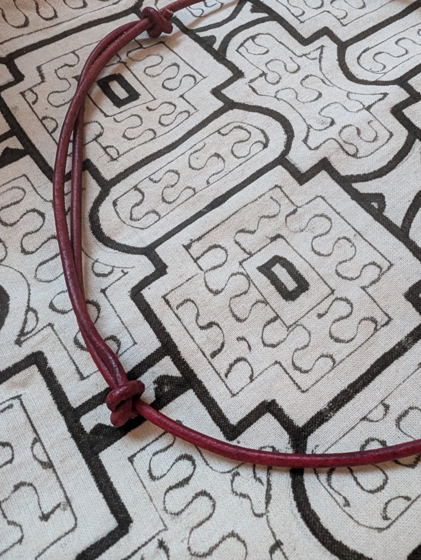 PEYOTE WACHUMA necklace made of Jade and leather
